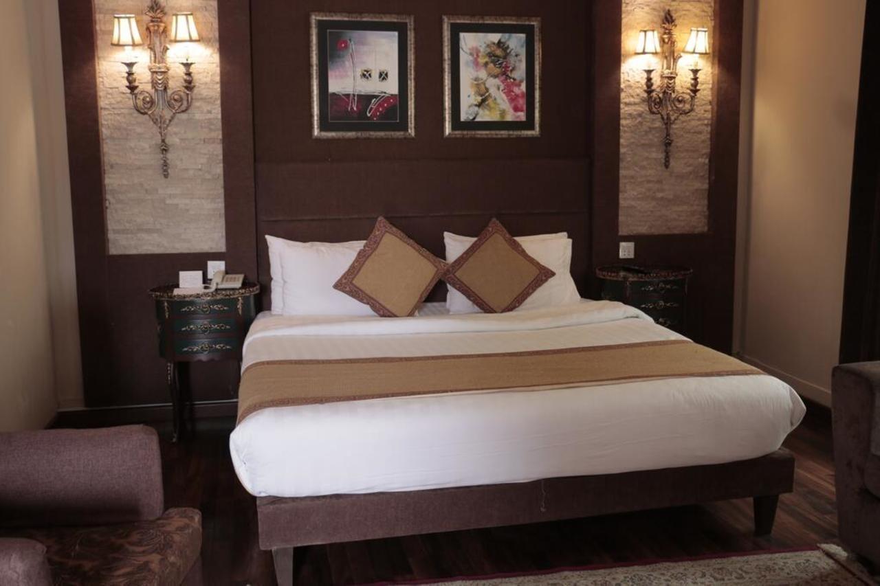 Ambassador Suites & Hotel イスラマバード エクステリア 写真